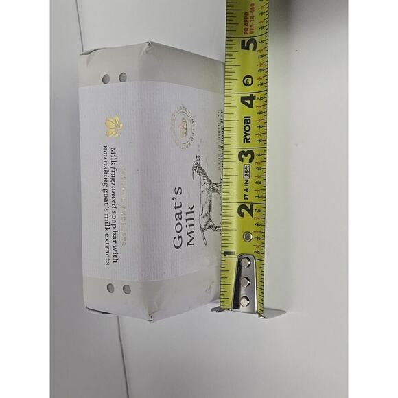 Castelbel Porto Goats Milk with natural Extracts Fragranced Soap - Picture 6 of 9